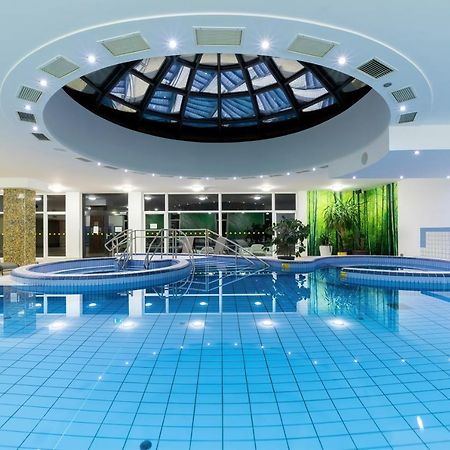 זלקרוס Napfeny Hotel מראה חיצוני תמונה