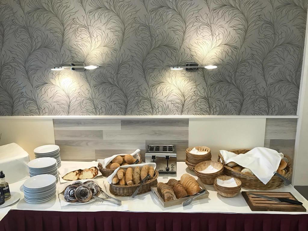 זלקרוס Napfeny Hotel מראה חיצוני תמונה